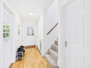 Inner hall- click for photo gallery